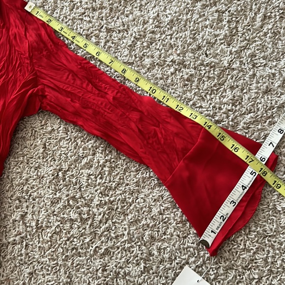 NWT⭐️Vintage ALLISON TAYLOR Ruffles and Lace Red V-Neck DressyTOP❤️Size Small - Picture 8 of 11